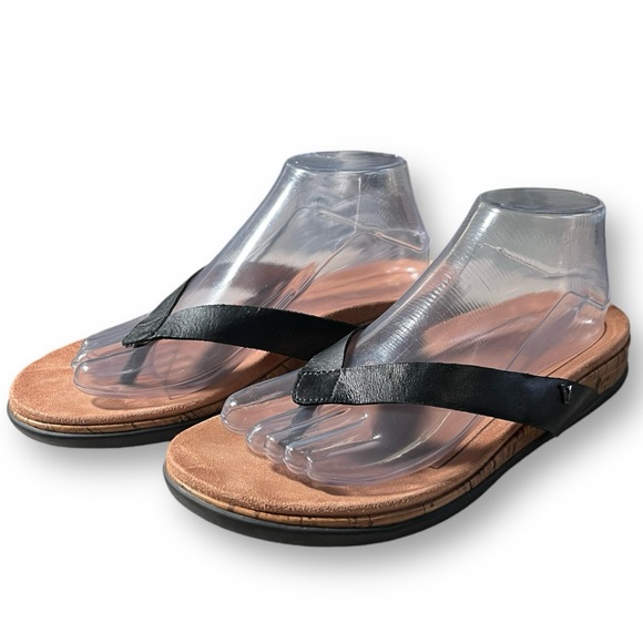 VIONIC Copal Daniela Leather Toe Post Sandals Black Slip On Thong Flip Flops 9 - Picture 1 of 7